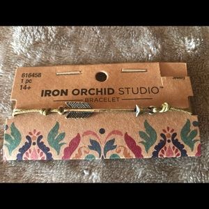 NWT Rope Bracelet with Arrow